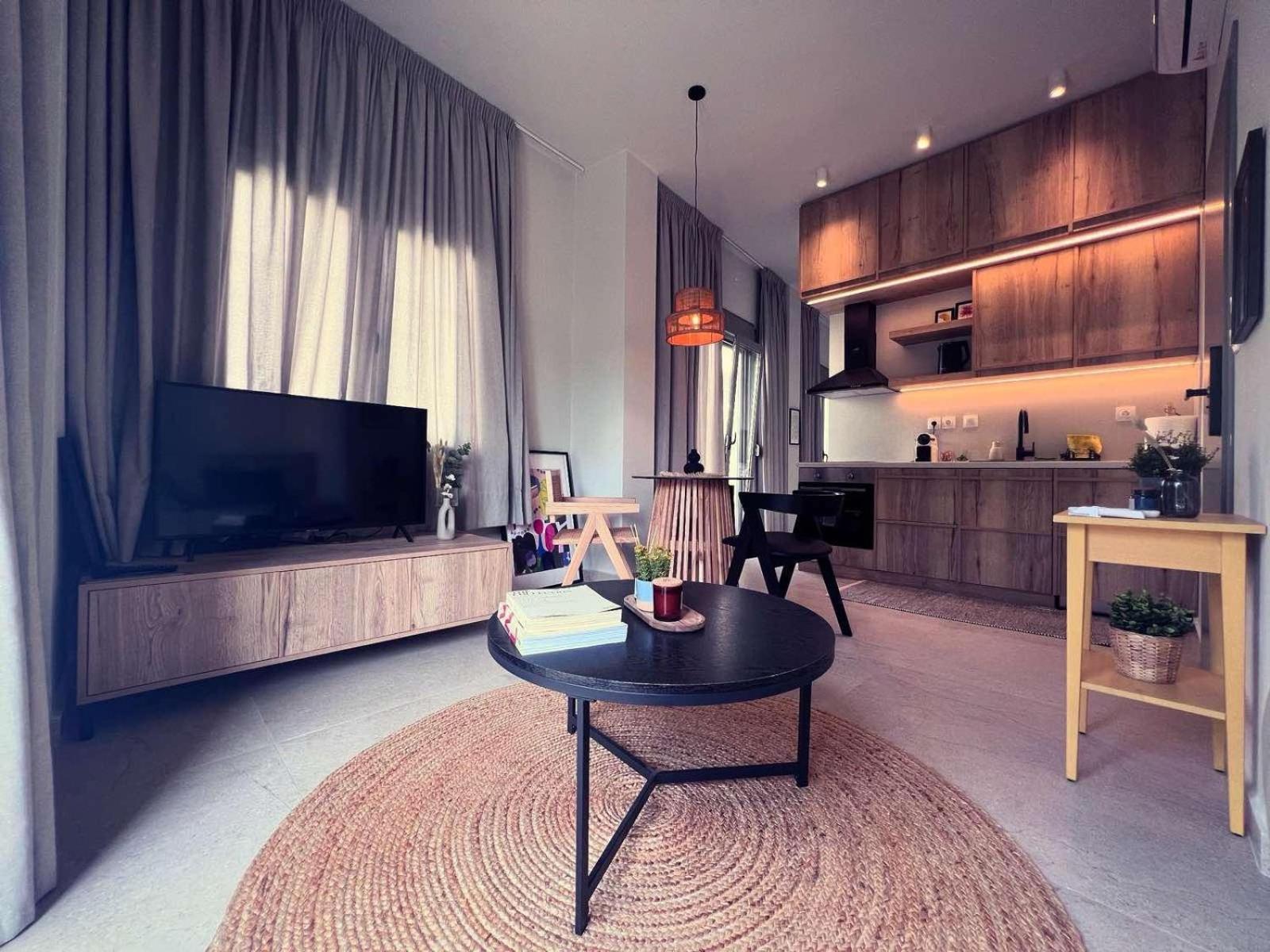 Luxurious Wooden Detail Flat In City Center Chalkida Luaran gambar